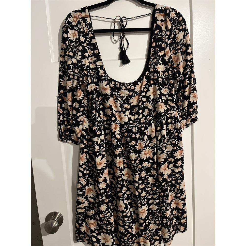American Eagle Women Black Floral Mini Dress 3/4 Sleeve Tassel Back Size M